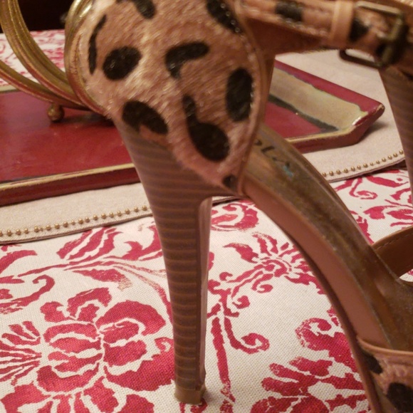 Animal print platform sandals - Picture 4 of 5